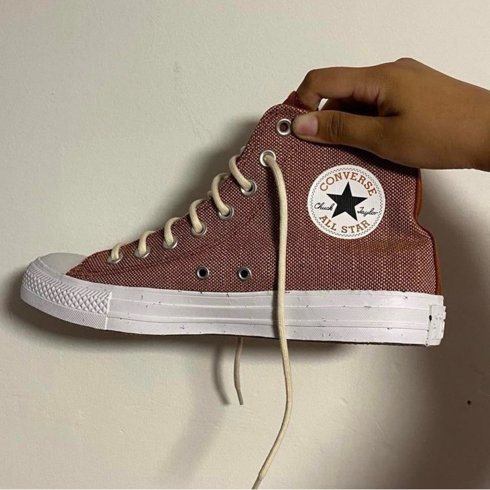 Converse All Star High-Tops in Rust and White
